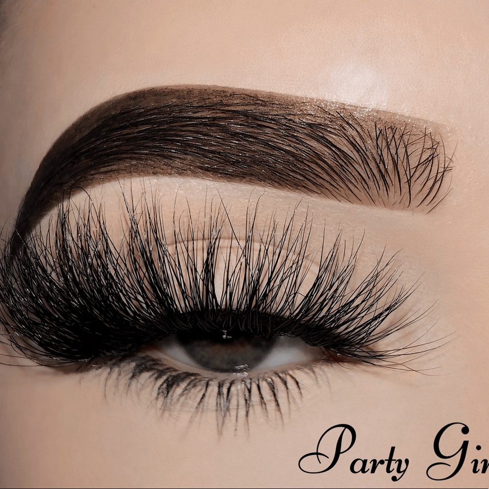 “Party Girl” Lashes